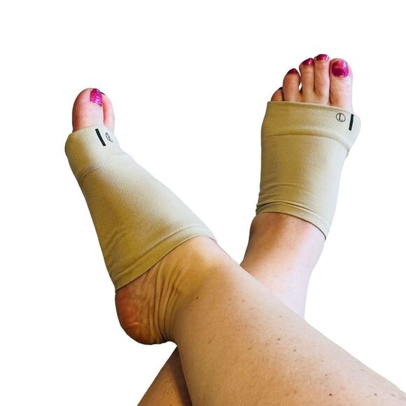 10/$25🦋 CVS Health Plantar Fasciitis Gel Arch Sleeve - 1 Pair - Picture 8 of 10
